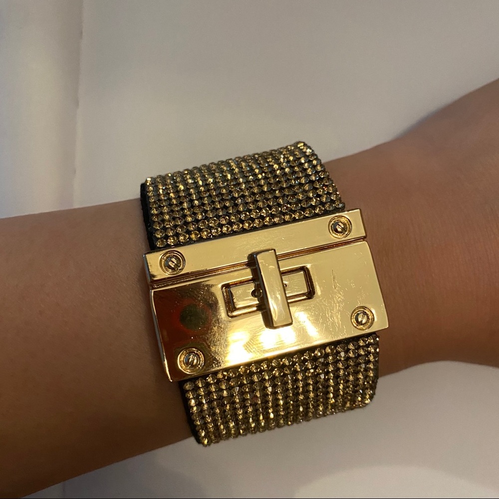 Sparkly bangle bracelet